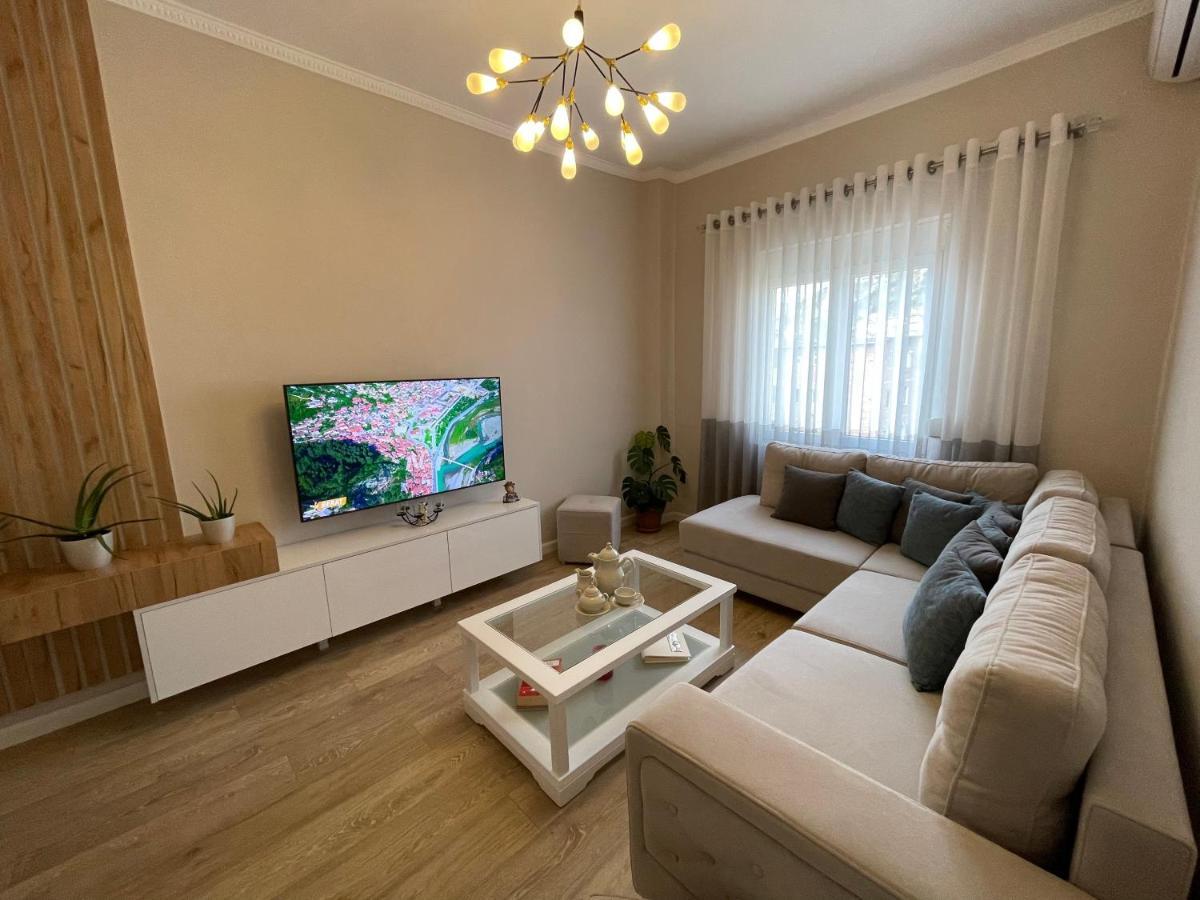 Joni & Joy Center Apartment Berat Extérieur photo